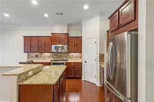 143 Barkley Ln, Sandy Springs, GA 30328 - Photo 15