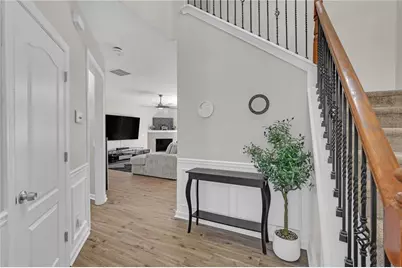 5312 Lakerock Dr SW, Atlanta, GA 30331 - Photo 5