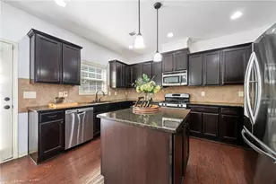 5265 Winflow Way, Suwanee, GA 30024 - Photo 9