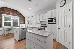 440 Allenbrook Ct, Roswell, GA 30075 - Photo 15