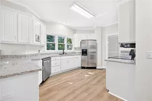 3520 Habersham Club Dr, Cumming, GA 30041 - Photo 11