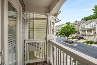 1368 Liberty Parkway NW, Atlanta, GA 30318 - Photo 9