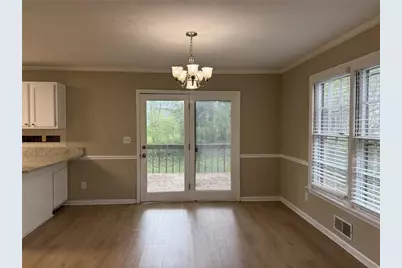 2130 Crescentview Drive, Lawrenceville, GA 30044 - Photo 5