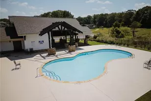 377 Races Rd, Hoschton, GA 30548 - Photo 3