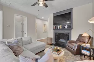 6608 Splashwater Dr, Flowery Branch, GA 30542 - Photo 3