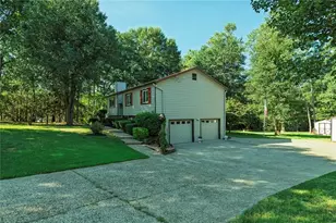 101 Holly Creek Ct, Woodstock, GA 30188 - Photo 3