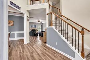 622 Mallard Cove, Loganville, GA 30052 - Photo 5