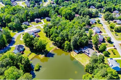 1294 Windsor Glen Drive, Douglasville, GA 30134 - Photo 29