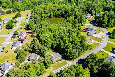 1294 Windsor Glen Drive, Douglasville, GA 30134 - Photo 25
