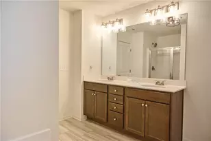 5440 Falling Branch Ct, Flowery Branch, GA 30542 - Photo 43