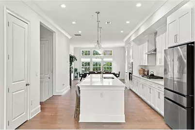 6742 Encore Boulevard, Sandy Springs, GA 30328 - Photo 11