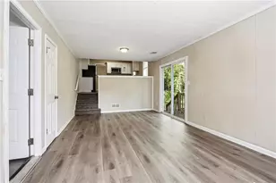 2290 Emerald Springs Dr, Decatur, GA 30035 - Photo 3