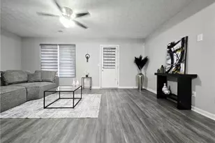 2430 Piering Dr, Lithonia, GA 30038 - Photo 19