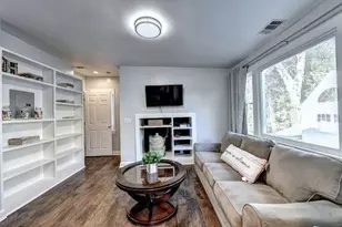 1179 Francis St NW, Atlanta, GA 30318 - Photo 7