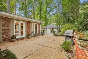 2970 Mornington Dr NW, Atlanta, GA 30327 - Photo 29