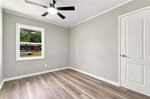 240 Merlin Pl, Athens, GA 30606 - Photo 17