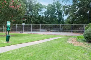 3085 Colonial Way, Atlanta, GA 30341 - Photo 9