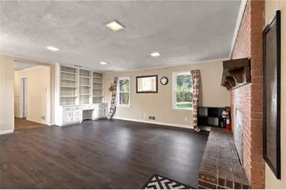 2498 Johnson Drive, Doraville, GA 30340 - Photo 11