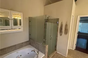 11660 Vista Forest Dr, Alpharetta, GA 30005 - Photo 17