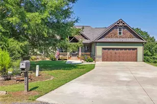 452 Captains Ct, Clarkesville, GA 30523 - Photo 5