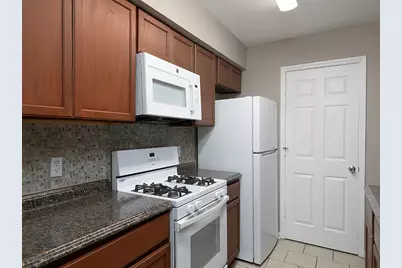 1975 Cheathem Woods Drive, Marietta, GA 30008 - Photo 13