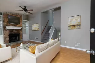 1975 Cheathem Woods Dr, Marietta, GA 30008 - Photo 3