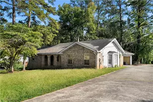 111 Candy Cir, Carrollton, GA 30117 - Photo 1