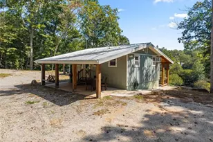 554 Stearns St, Cleveland, GA 30528 - Photo 5
