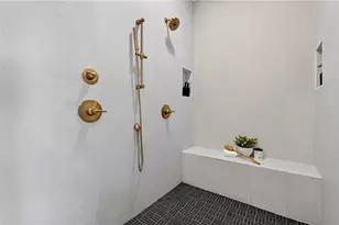 652 A Timm Valley Road NE, Atlanta, GA 30305 - Photo 33