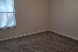 3902 Snipes Ct, Lilburn, GA 30047 - Photo 3