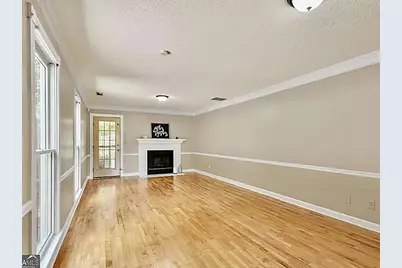 1140 Magnolia Way SE, Smyrna, GA 30082 - Photo 5