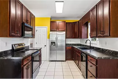 3910 Mountain View Road NW, Kennesaw, GA 30152 - Photo 11