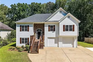 3910 Mountain View Rd NW, Kennesaw, GA 30152 - Photo 1
