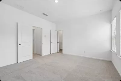627 Oak Bluff Drive, Cumming, GA 30040 - Photo 5