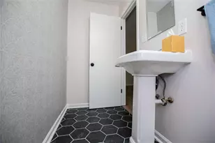 95 E Barbara Ln E, Carrollton, GA 30117 - Photo 33