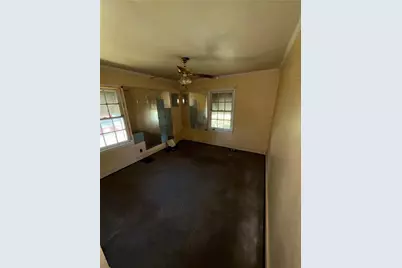318 Sharman Street, Thomaston, GA 30286 - Photo 5