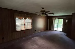 318 Sharman St, Thomaston, GA 30286 - Photo 3