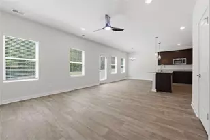 237 Fern Dale Dr, Fairburn, GA 30213 - Photo 3