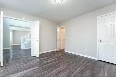 2575 Captains Row, Decatur, GA 30035 - Photo 9