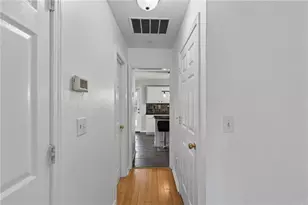 915 Charter Club Dr, Lawrenceville, GA 30043 - Photo 17