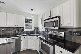915 Charter Club Dr, Lawrenceville, GA 30043 - Photo 19