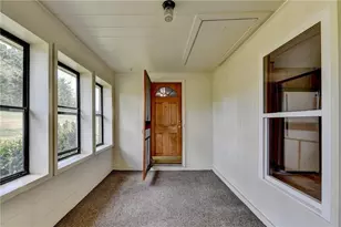 920 Hester Dr, Cumming, GA 30028 - Photo 5