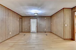 920 Hester Dr, Cumming, GA 30028 - Photo 9