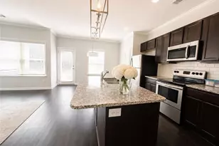 3190 Haynes Park Dr, Lithonia, GA 30038 - Photo 3