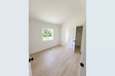1711 Hortense Place NW, Atlanta, GA 30318 - Photo 7