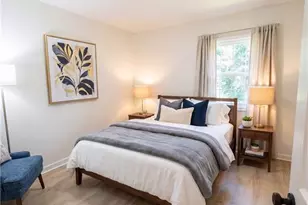 1711 Hortense Pl NW, Atlanta, GA 30318 - Photo 17
