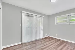 4139 Janice Dr, College Park, GA 30337 - Photo 17