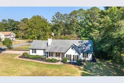216 Fairview Point, Ellenwood, GA 30294 - Photo 3