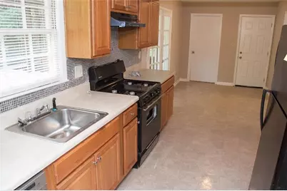 6202 Lance Lane, Riverdale, GA 30274 - Photo 5