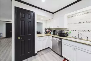 3101 Colonial Way, Atlanta, GA 30341 - Photo 7
